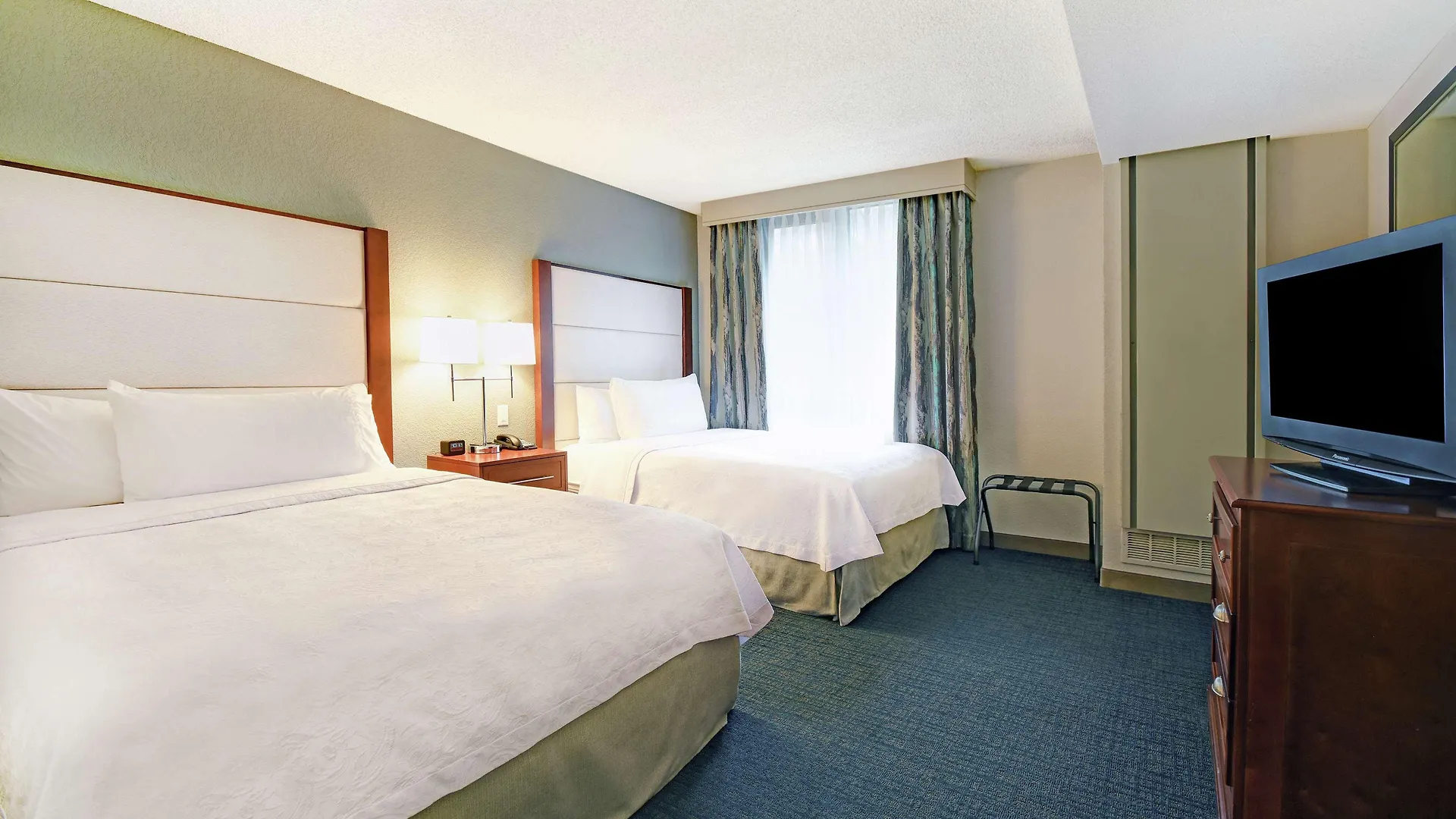 Homewood Suites By Hilton Seattle Downtown 3*,