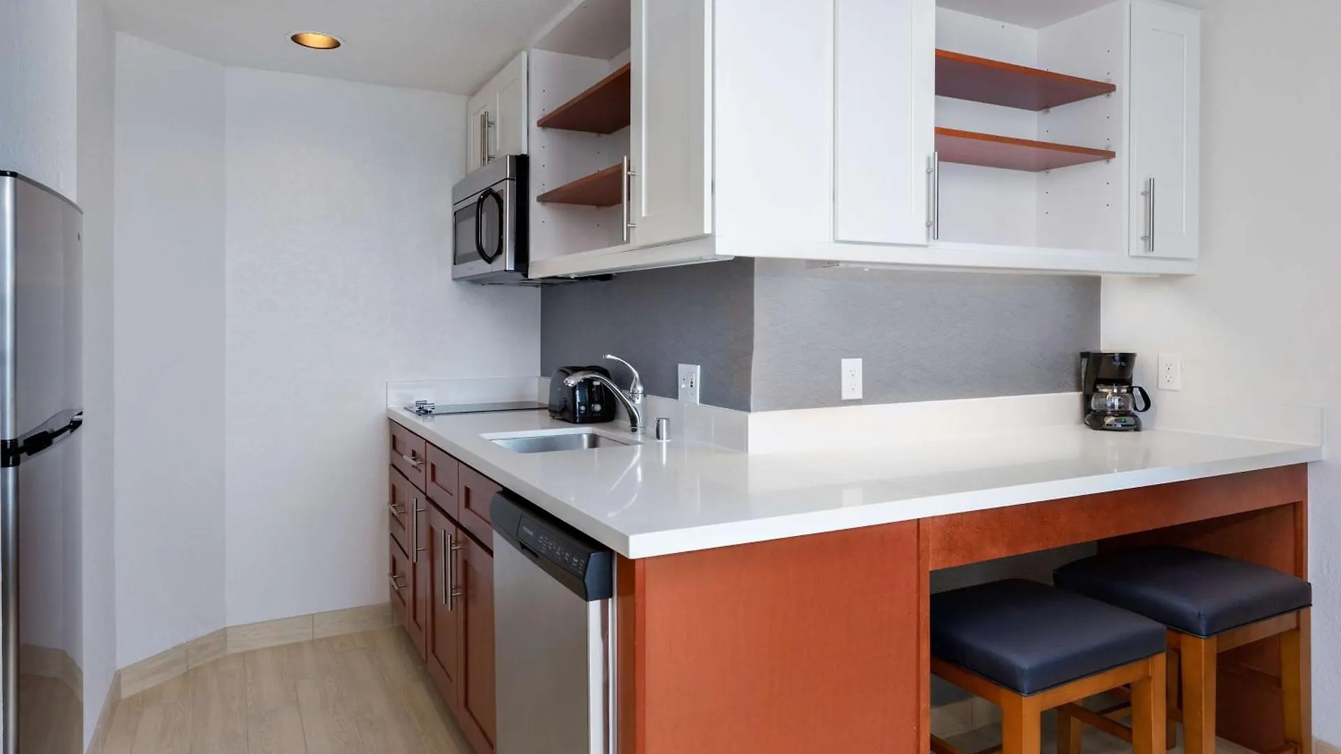 Homewood Suites By Hilton Seattle Downtown מלון