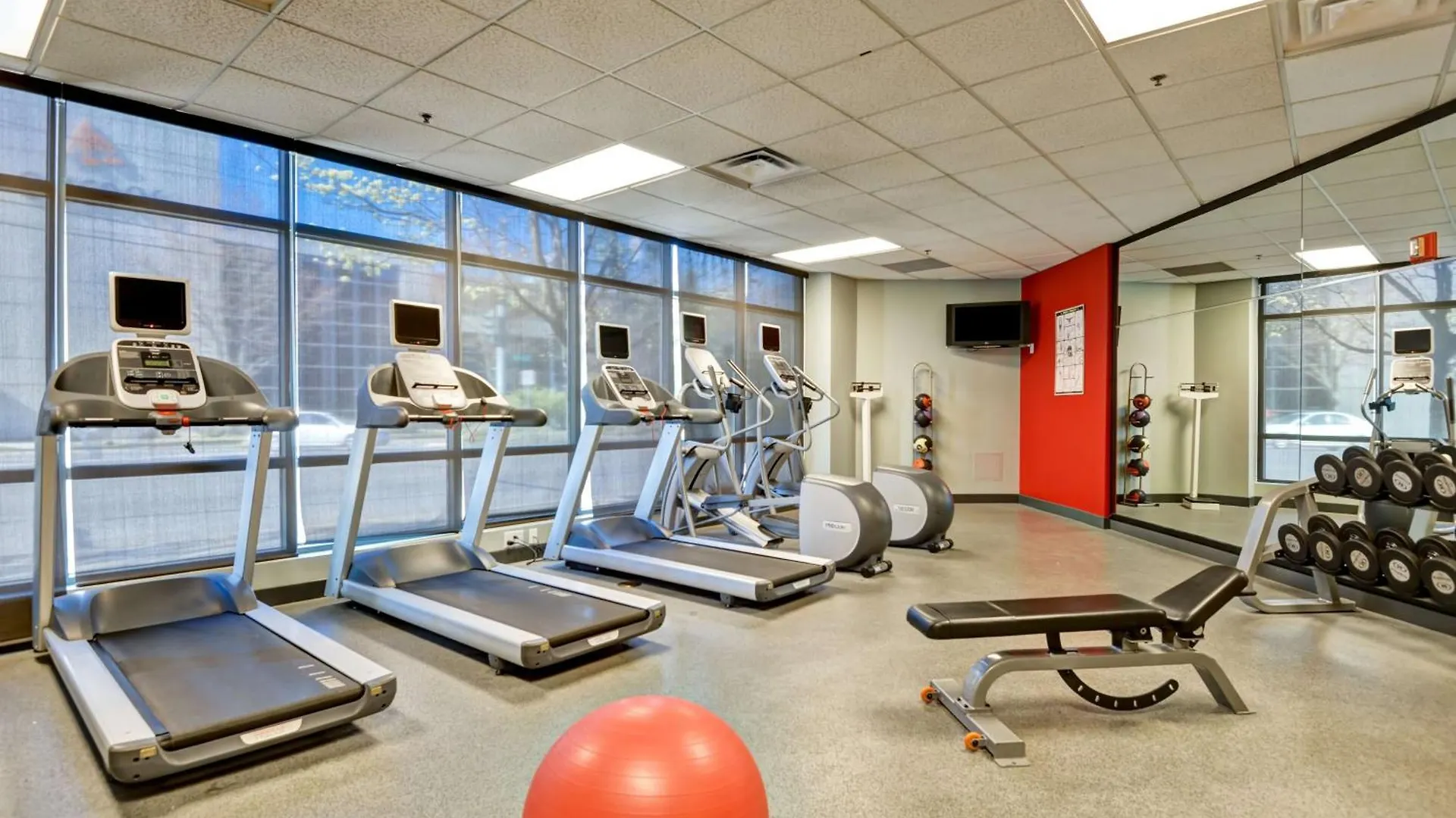 Homewood Suites By Hilton Seattle Downtown מלון
