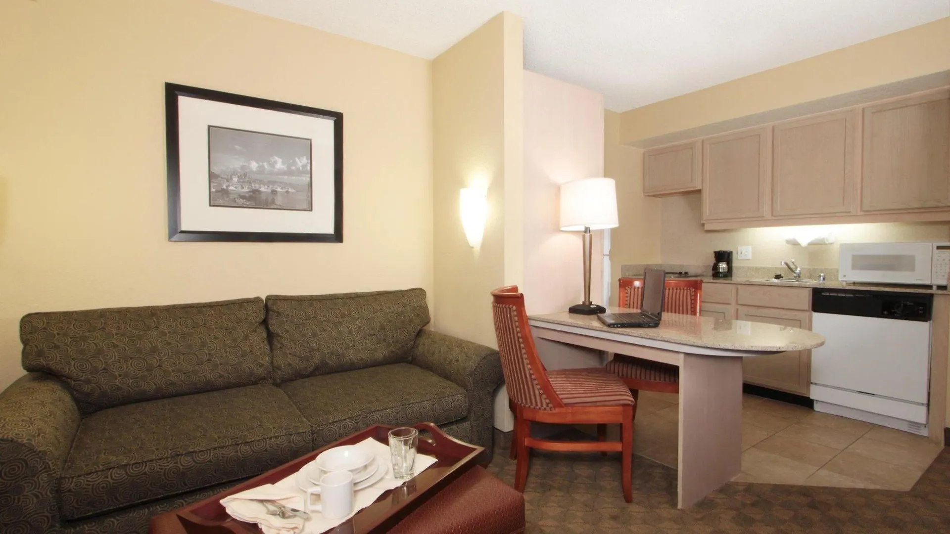 Homewood Suites By Hilton Seattle Downtown מלון
