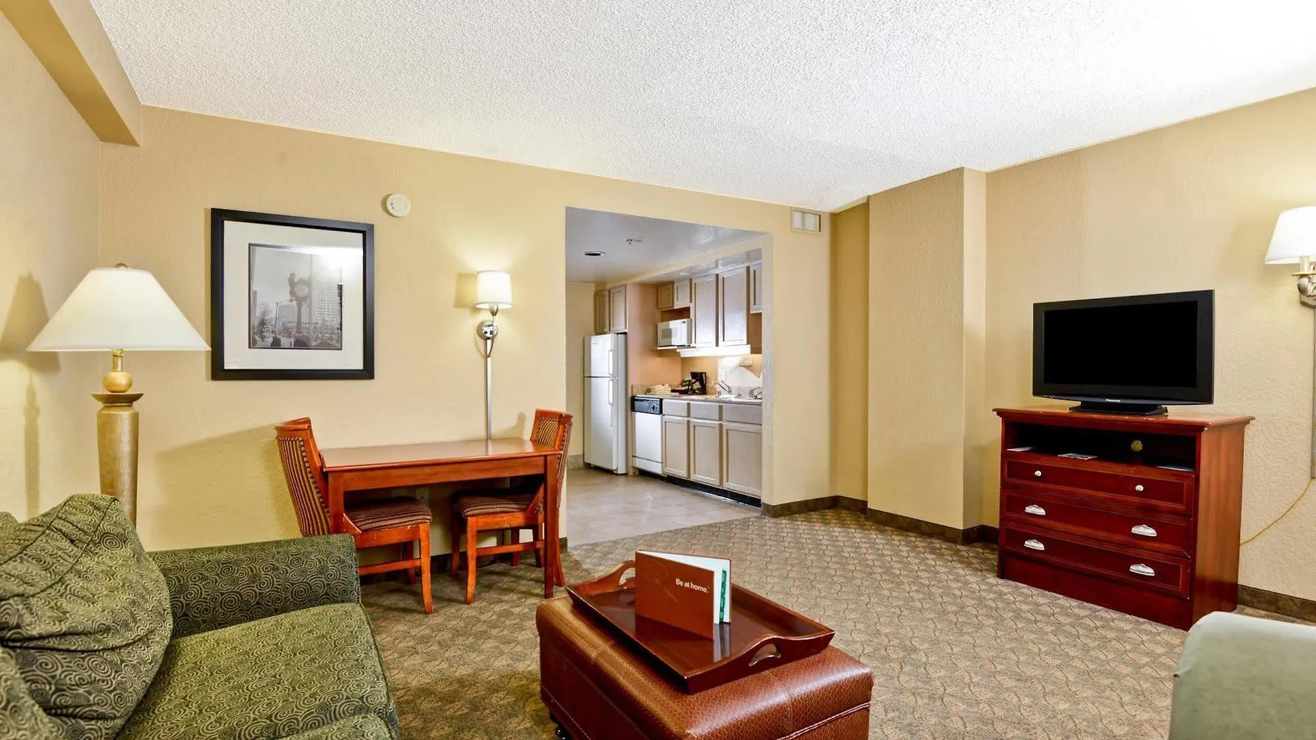 Homewood Suites By Hilton Seattle Downtown מלון