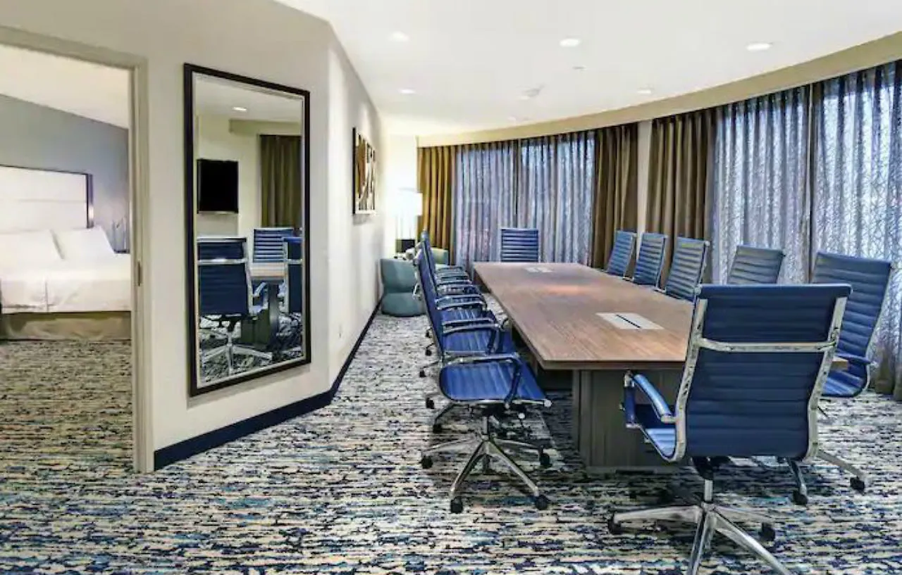 Homewood Suites By Hilton Seattle Downtown מלון